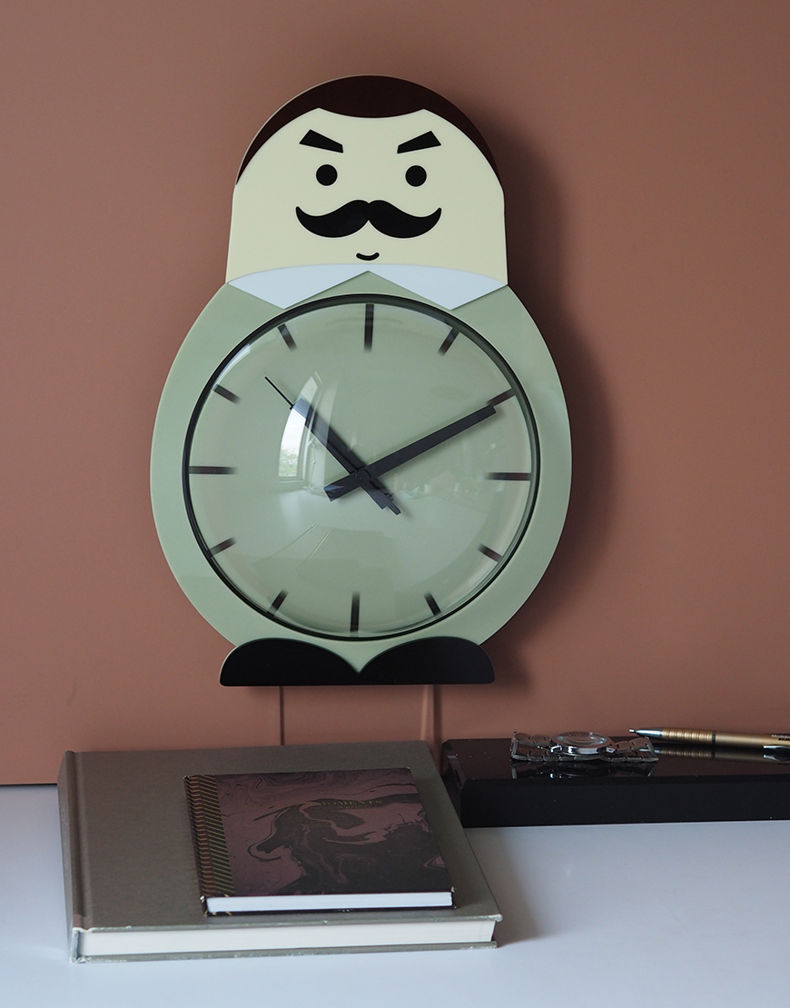Big Family Daddy Wall Clock KLEAR OBJECT