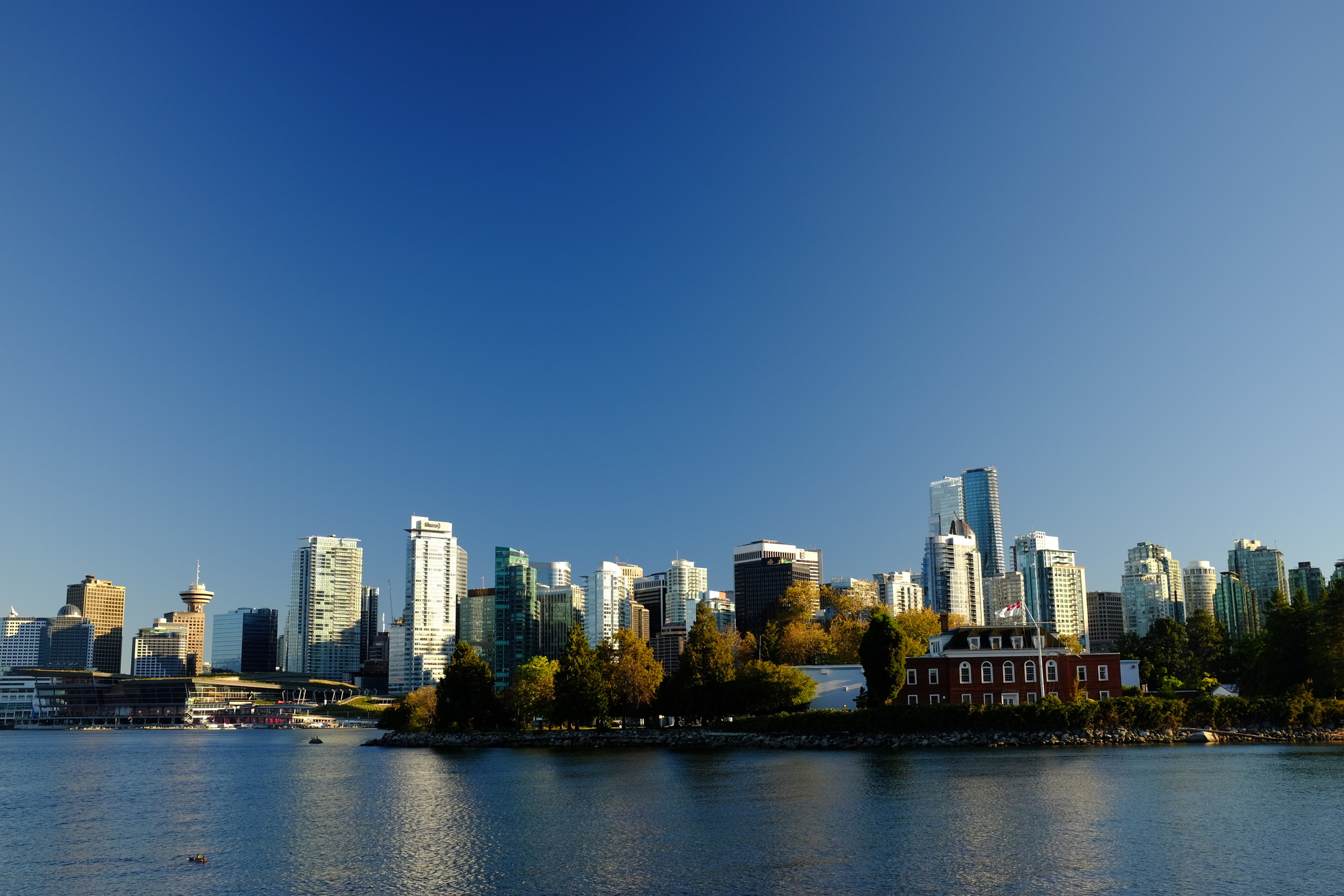 V for Vancouver Photos by Igor Klimer
