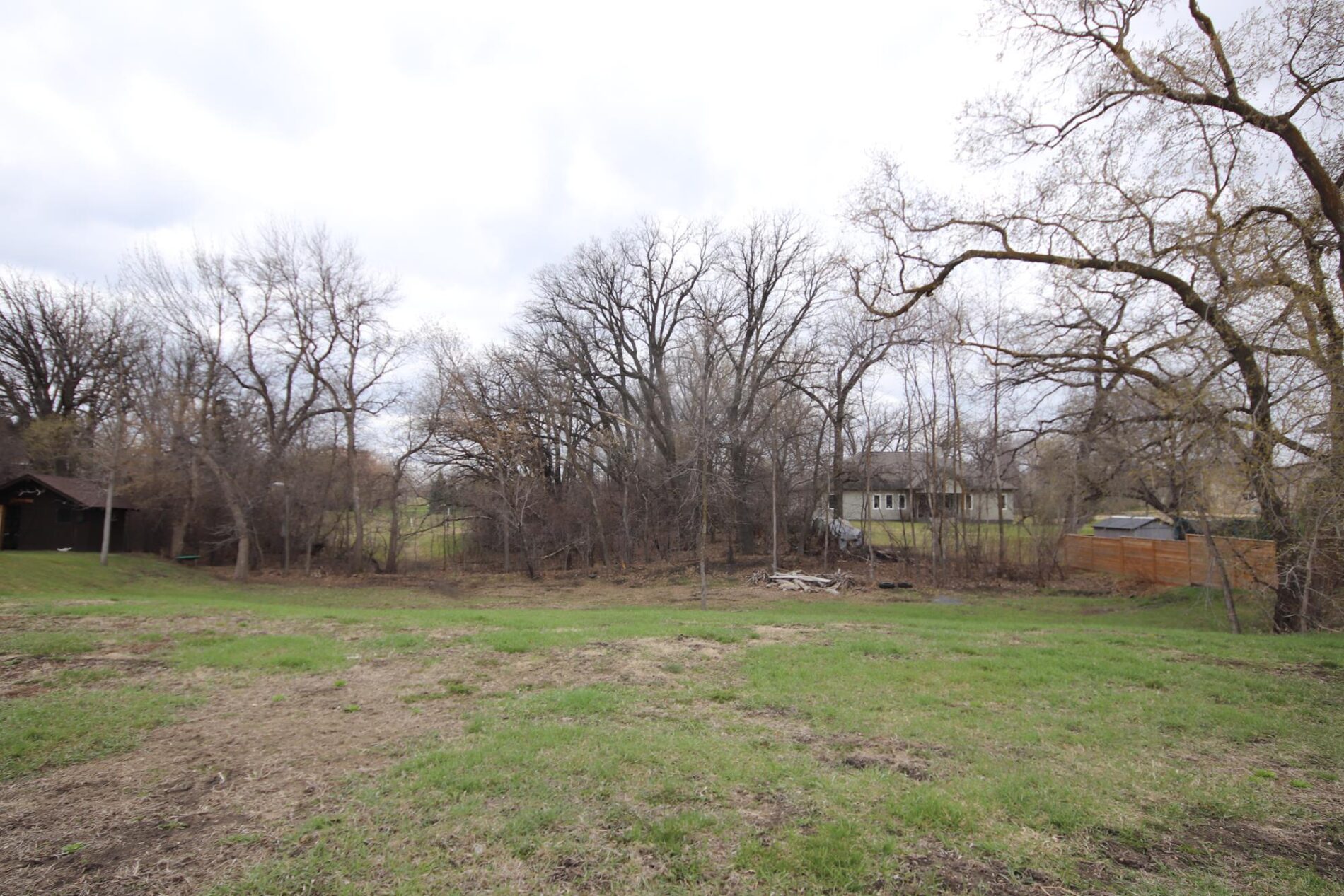 298 River Rd S Carman Klos Realty Ltd.