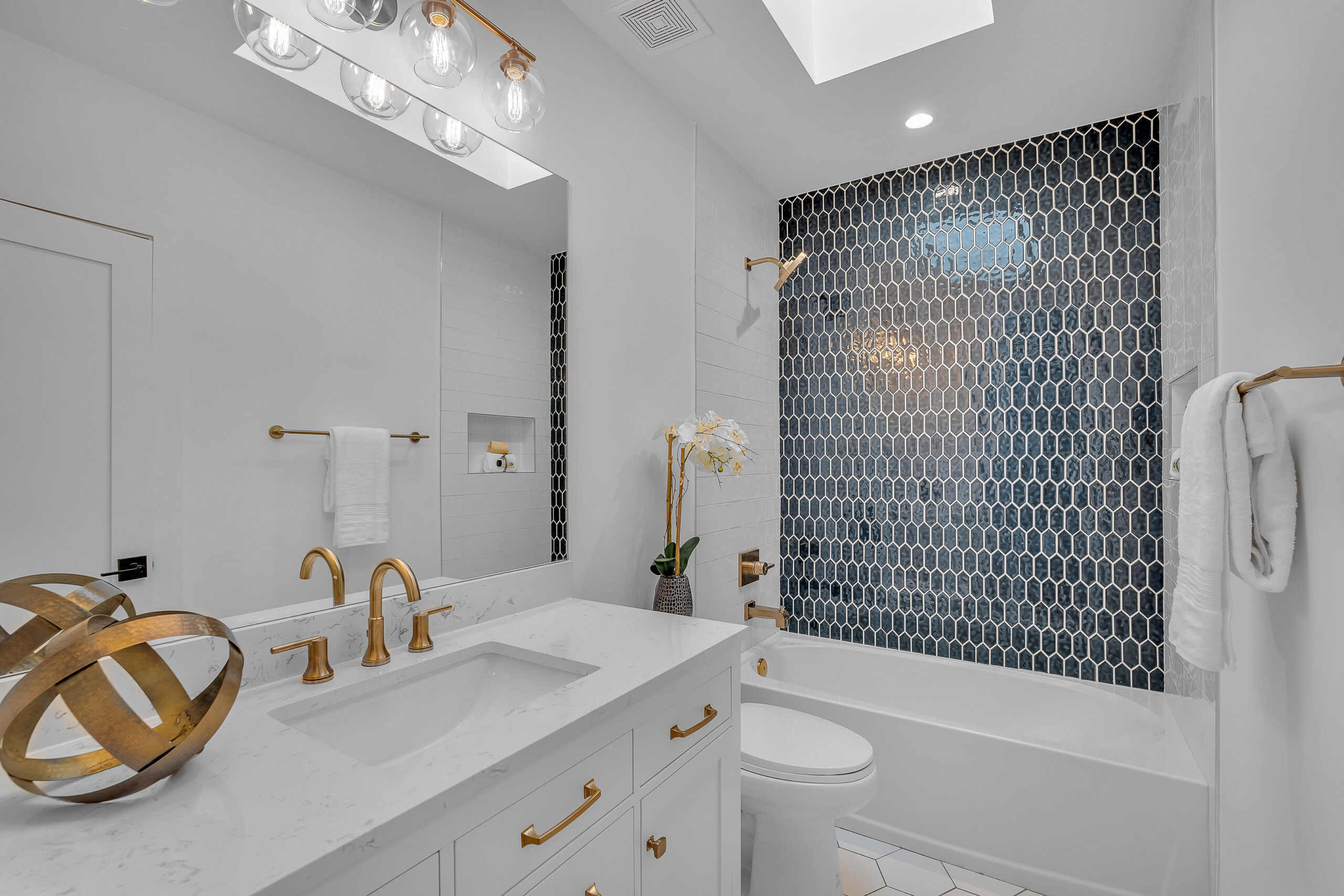 4318 15th St NW KL Properties