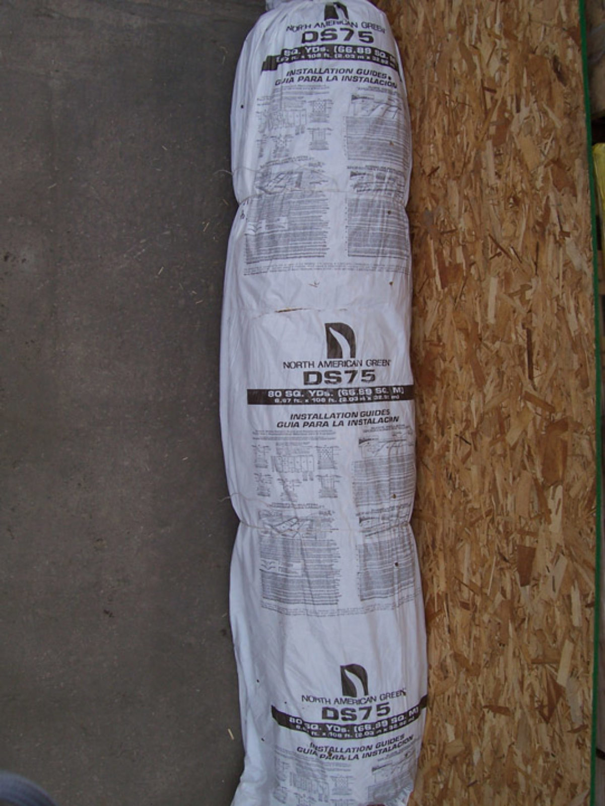 Lawns, Kalamazoo, Mulch, Erosion Blankets, Stakes, Straw Bales