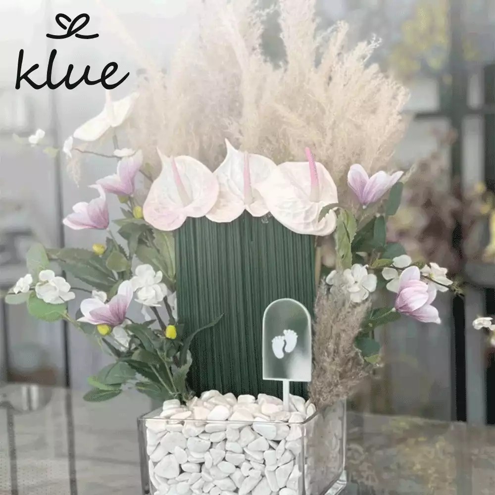 The Difference Between Natural and Artificial Roses 6 Differences You