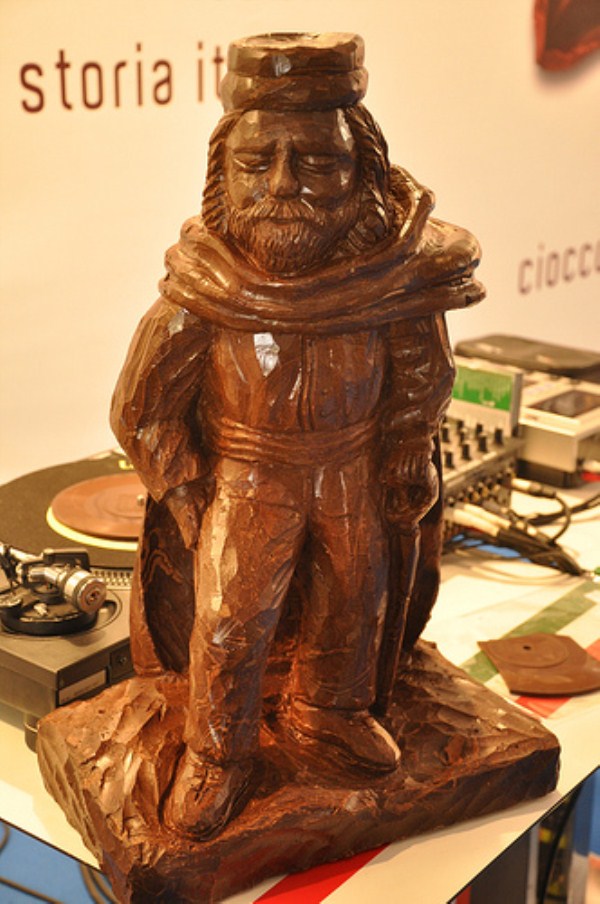 Incredible Chocolate Sculptures (42 photos)