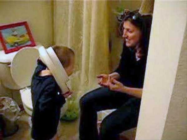 Kids Getting Stuck in Various Things (37 photos)