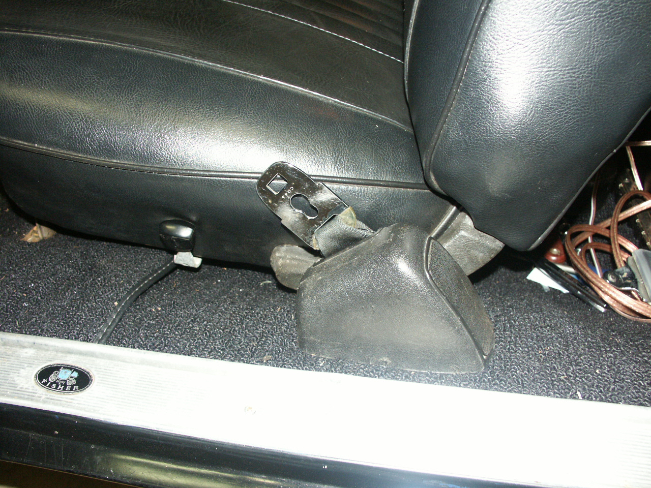 seat belts Chevelle Tech