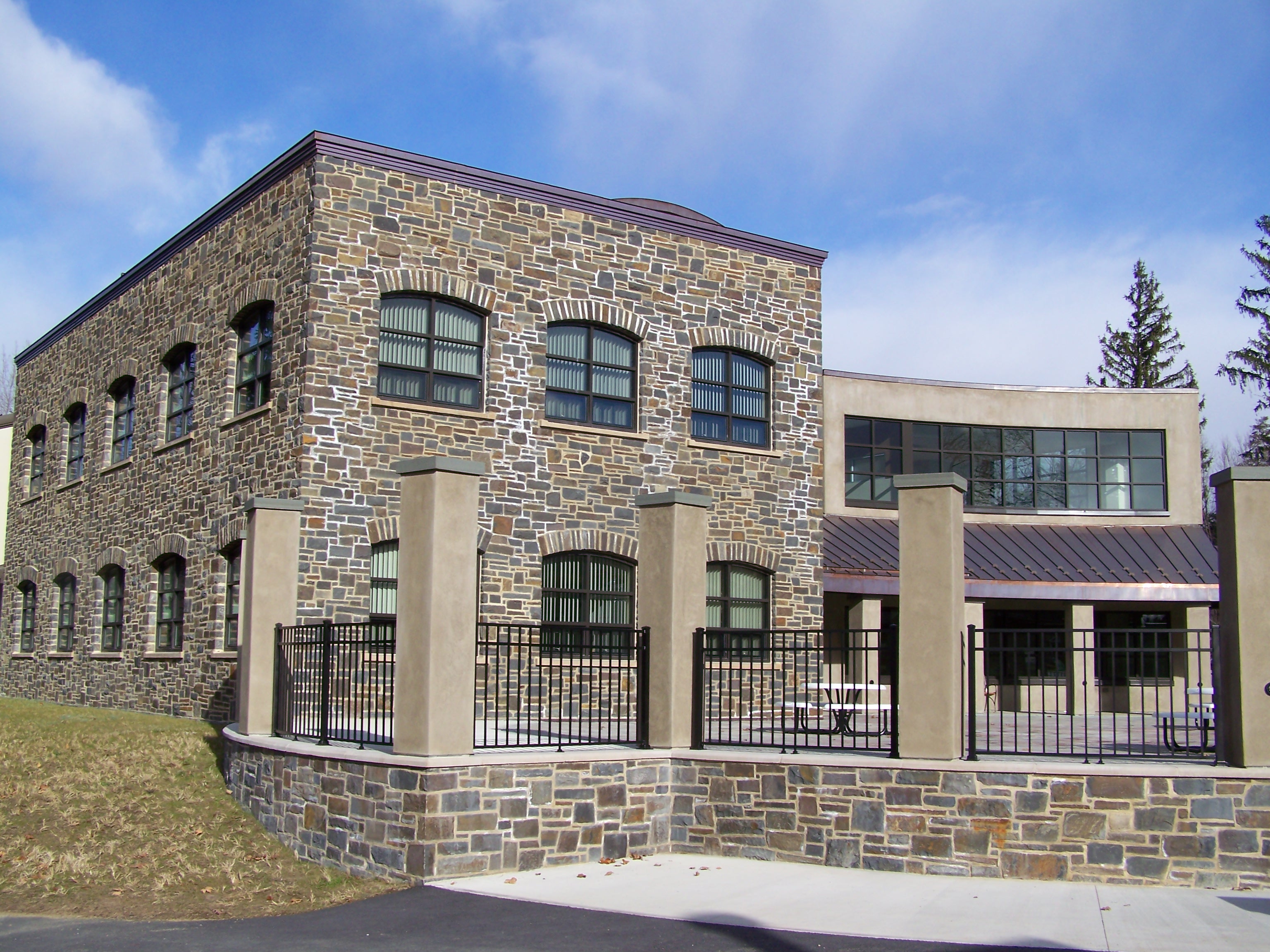 Anderson Center Hyde Park KMan Glass Inc.