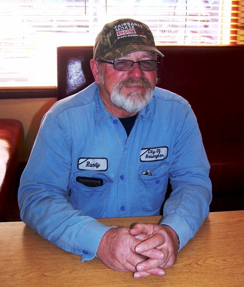 Randy Miller Retires After 32 Years KMEA