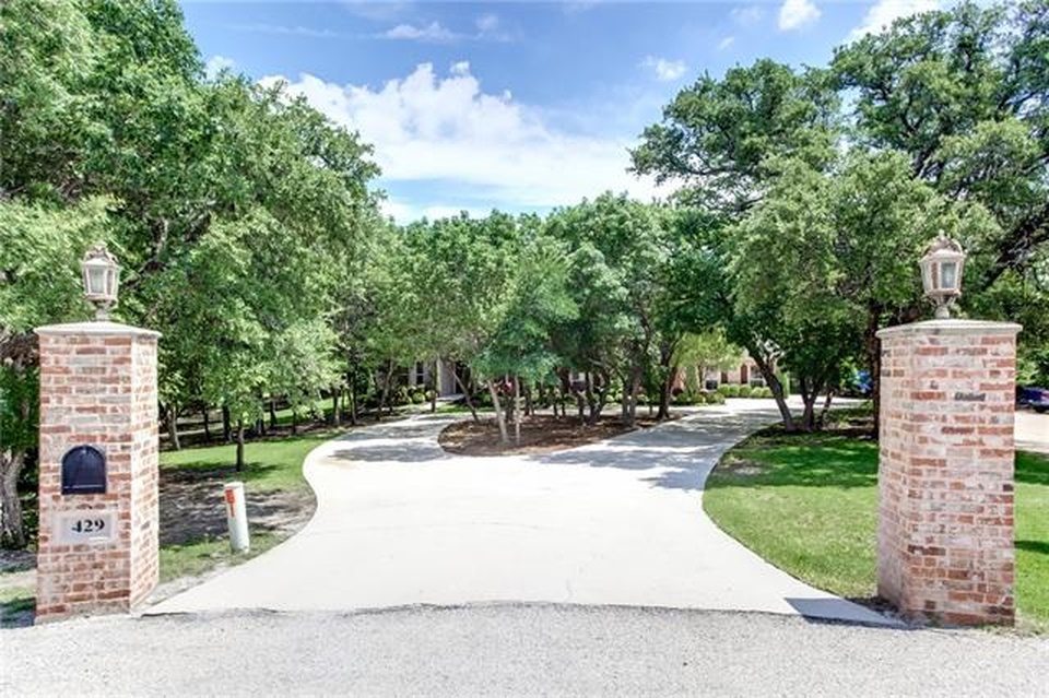 Fort Worth Covered Bridge Canyon Home For Sale, 429 Crested Ridge