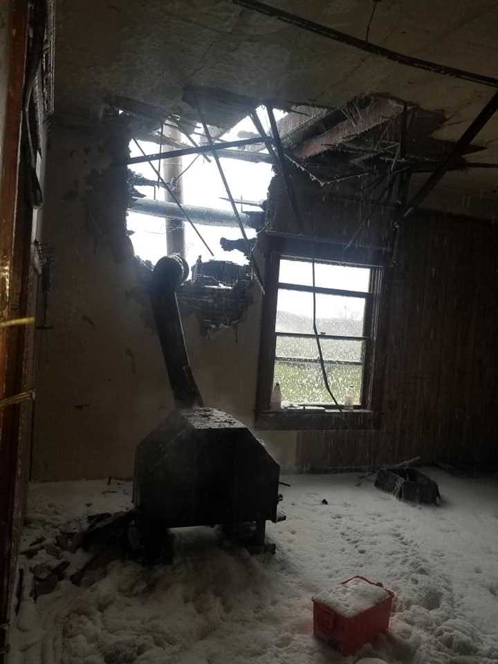 Fire damages home in Mercer County KMZU The Farm 100.7 FM