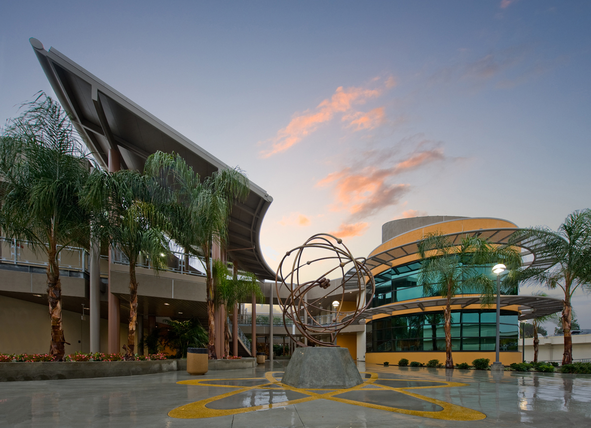 Foothill High School Science Center KNA Structural Engineers