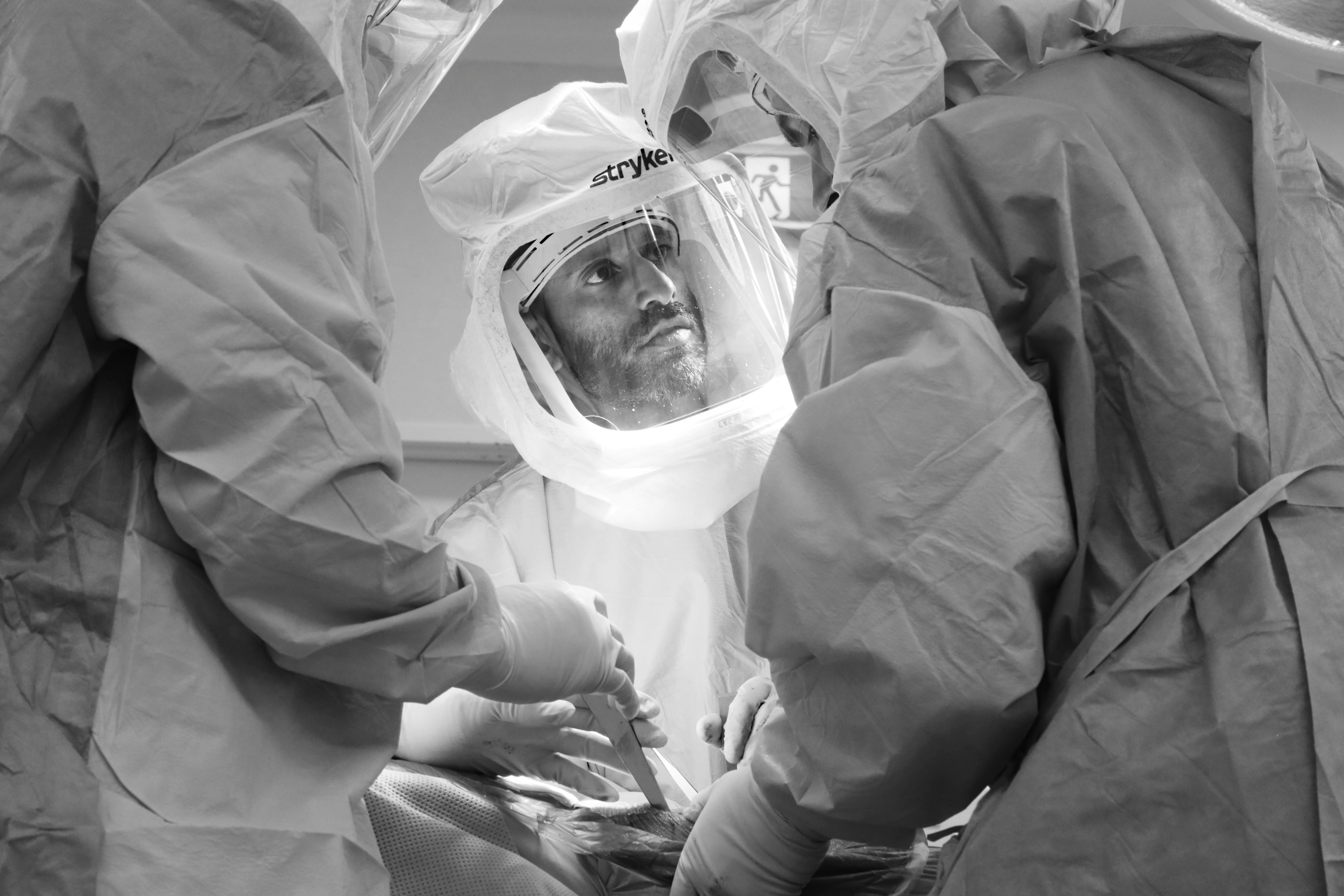 Types of knee replacement surgery & when they're needed TRIA