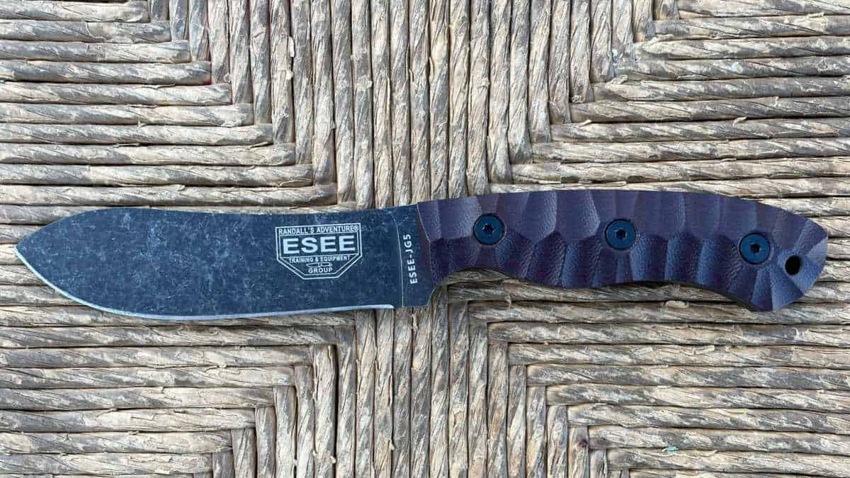 Is 1095 a Good Knife Steel? (Review & Experience)