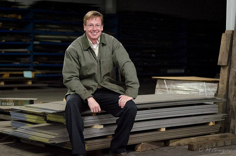 Interview with Niagara Specialty Metals Knife Informer