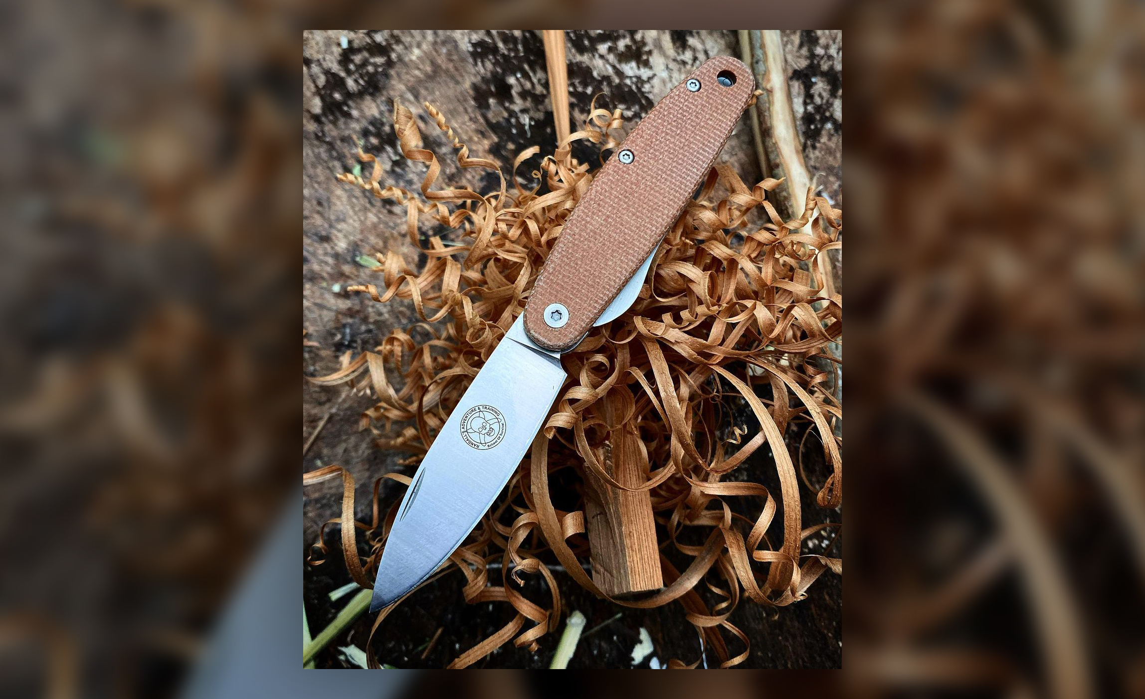 New ESEEdesigned Folder is the Tiny, Affordable Churp