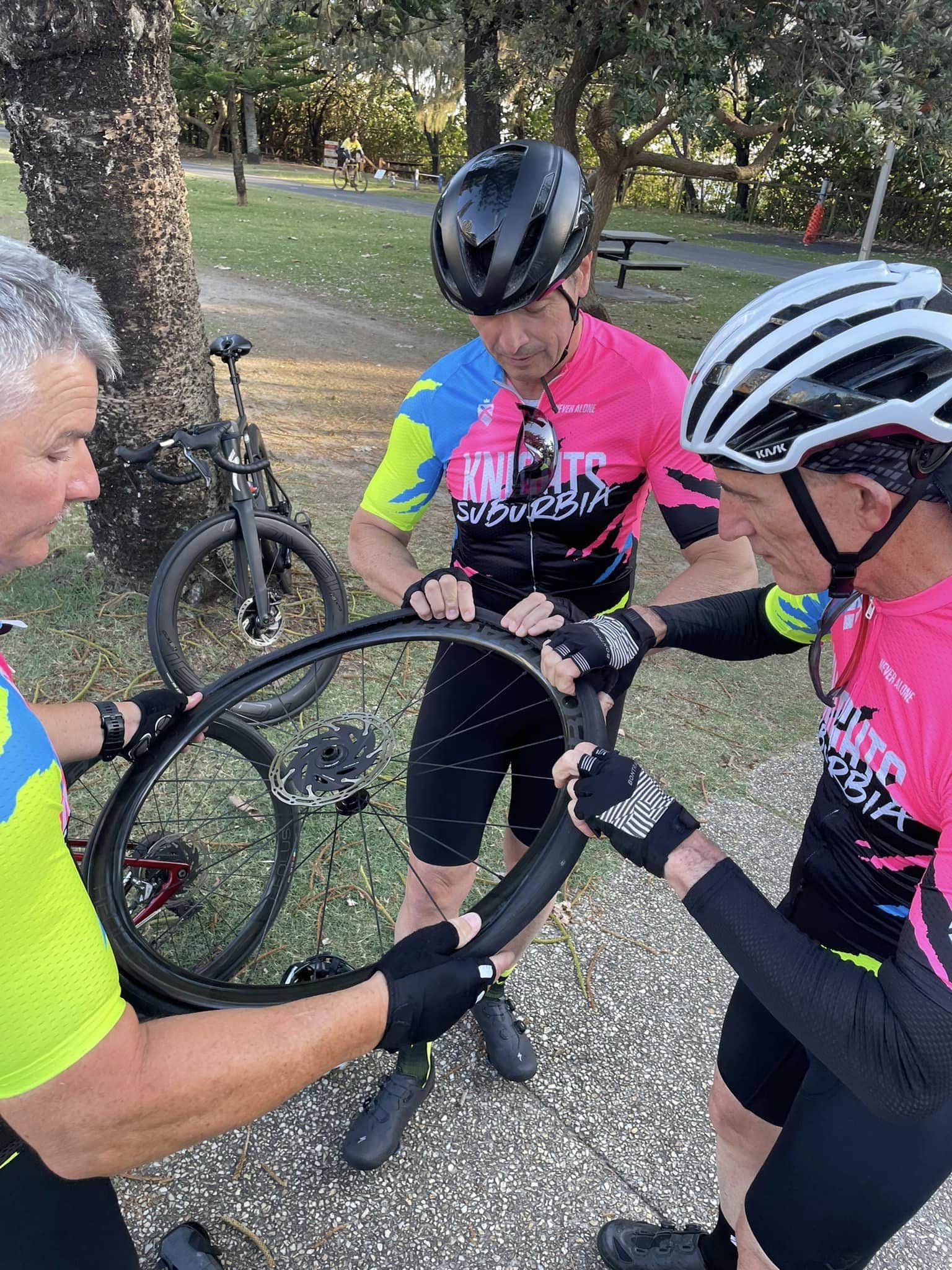 Melbourne Northside Sunday Brekky Roll Bunch Ride Knights Of Suburbia