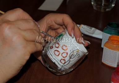 можно ли рисовать акриловыми красками на стекле