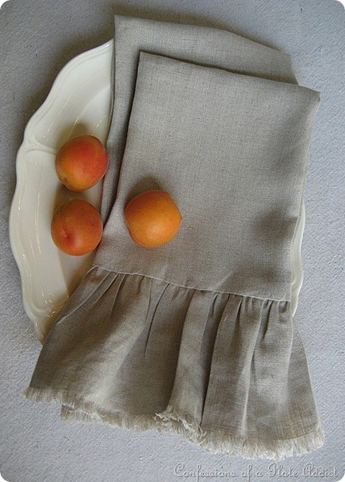 Ruffled Linen Hand Towels