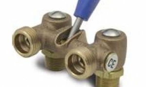 How to Repair a Leaking Washing Machine Faucet