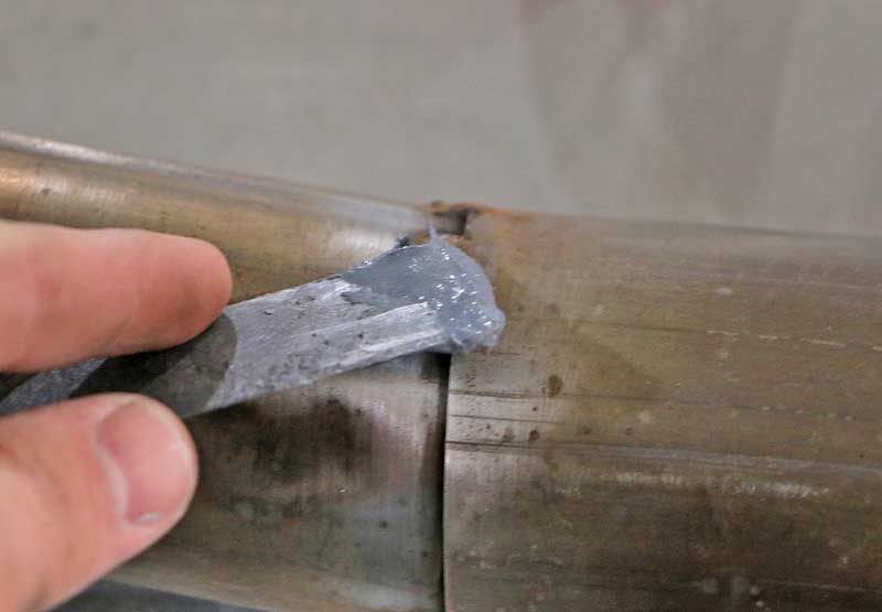 How To Use JB Weld ExtremeHeat » NAPA Know How Blog