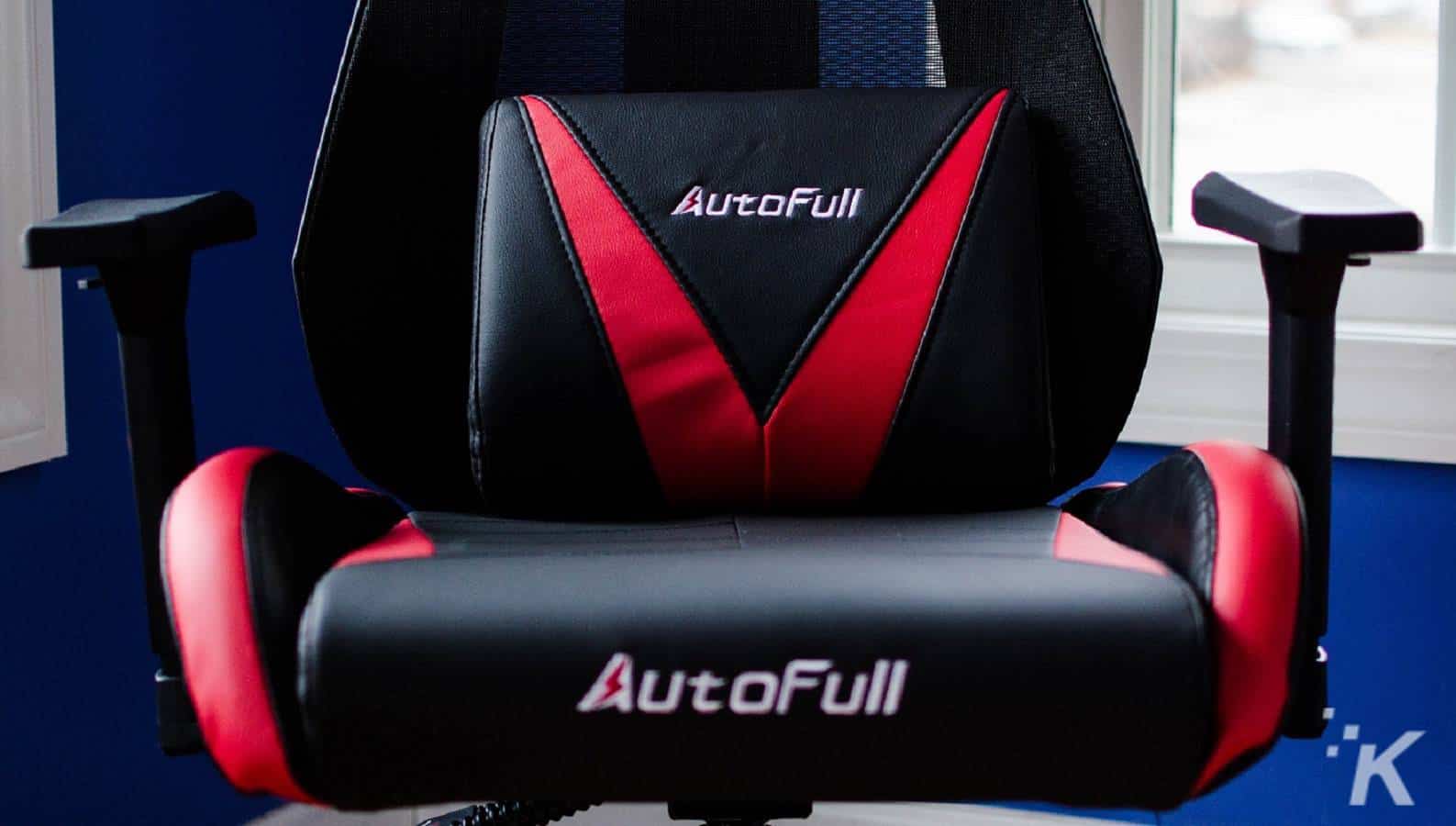 Review The AutoFull racingstyle gaming chair like NASCAR with lumbar