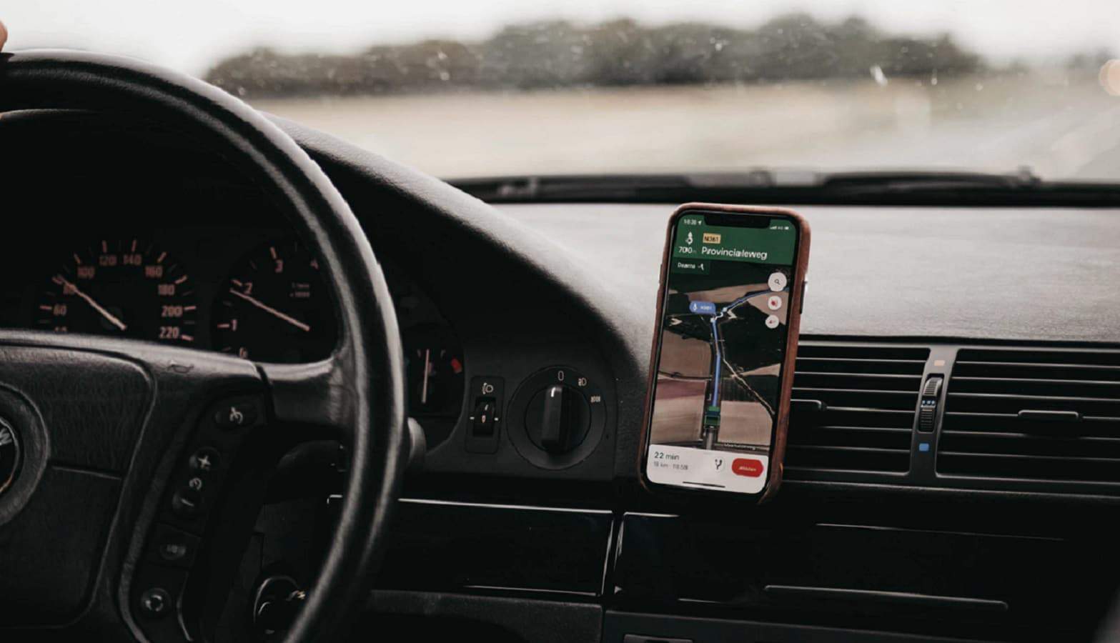 Google Maps will now show you speed traps