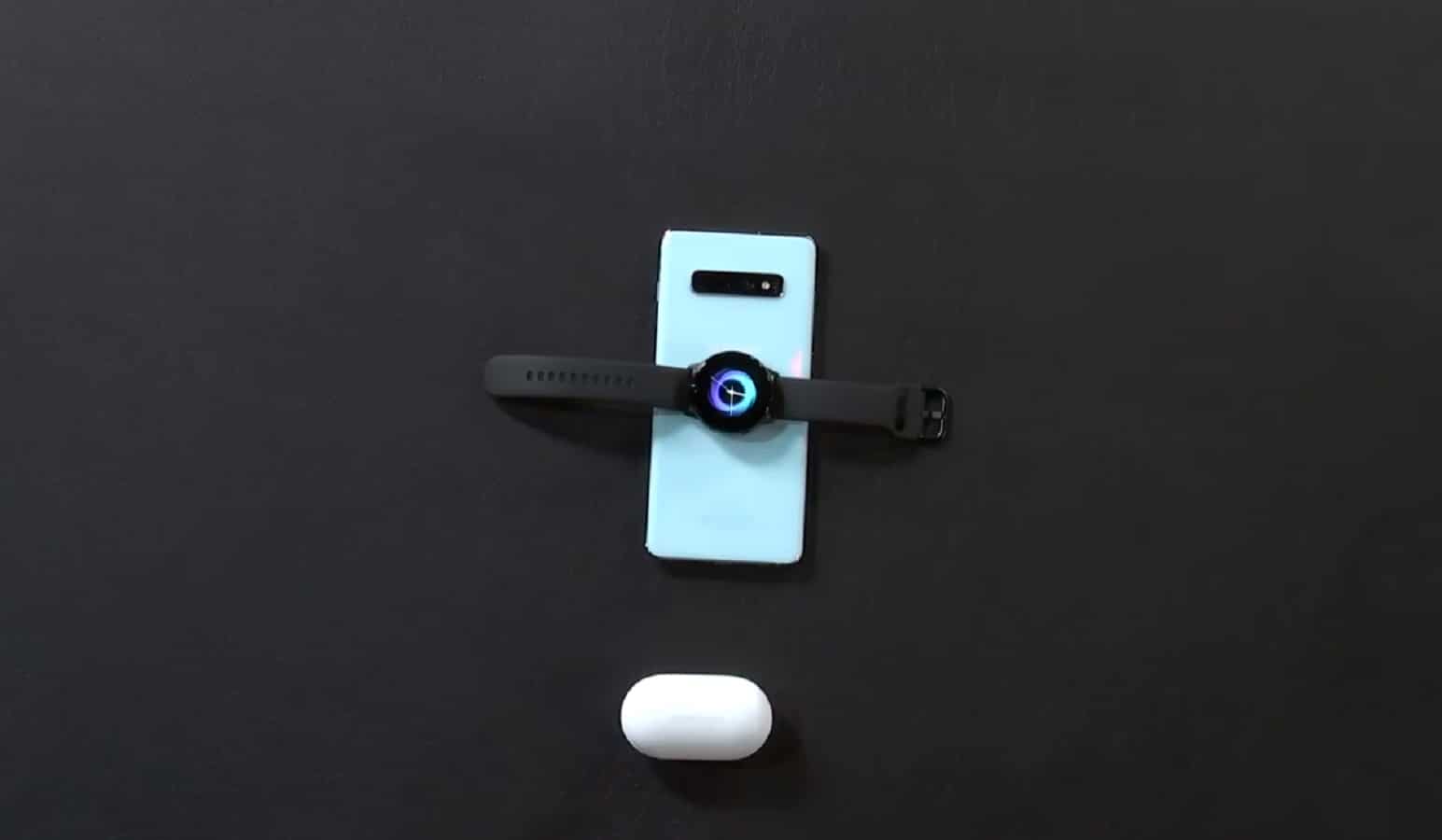 You can charge Qienabled devices by setting them on the Galaxy S10