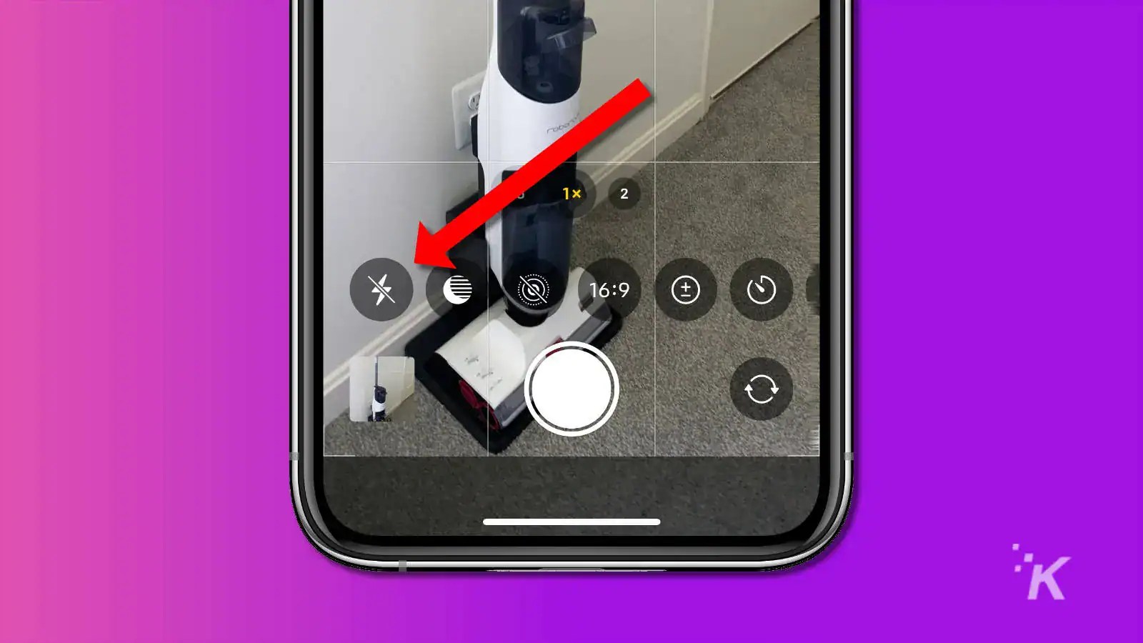 How to turn on your iPhone's camera flash