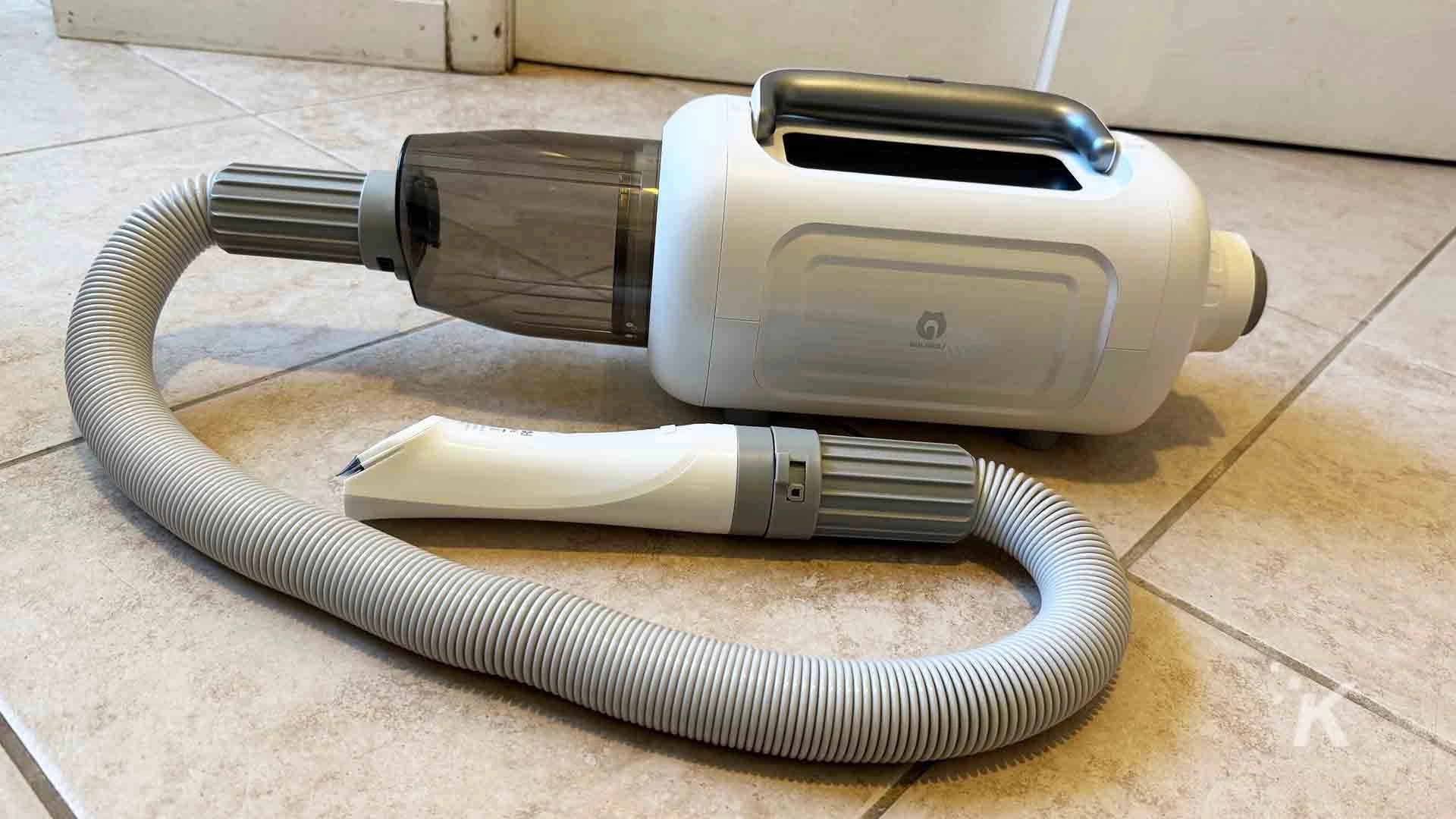 Pamper your pet at home with GULIGULI's Shark grooming kit KnowTechie