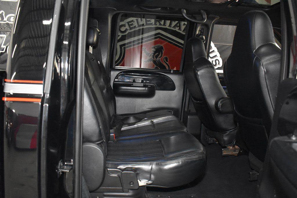 2004 Ford F250 Super Duty Lariat Crew Cab SB Harley