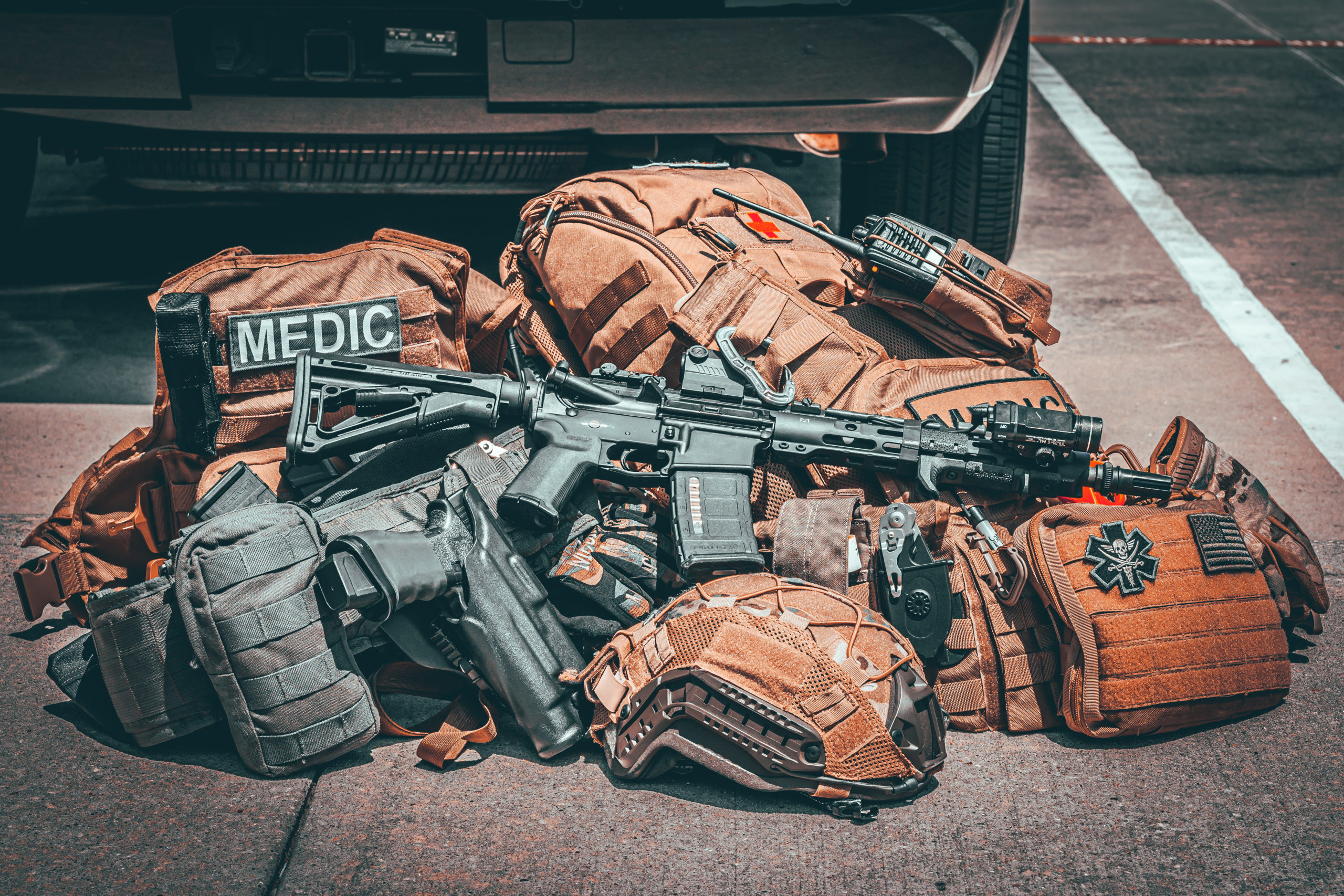 Gallery Knuckle Dragger Training