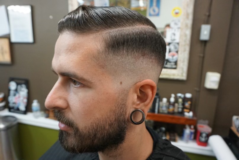 Knuckleheads Barber Company