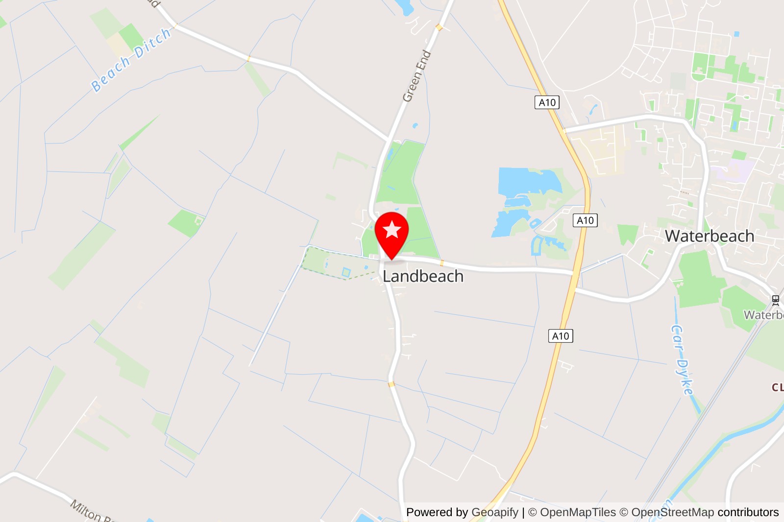 5 Best Holiday Decorators In Cambridge UK for Your Festive Transformations