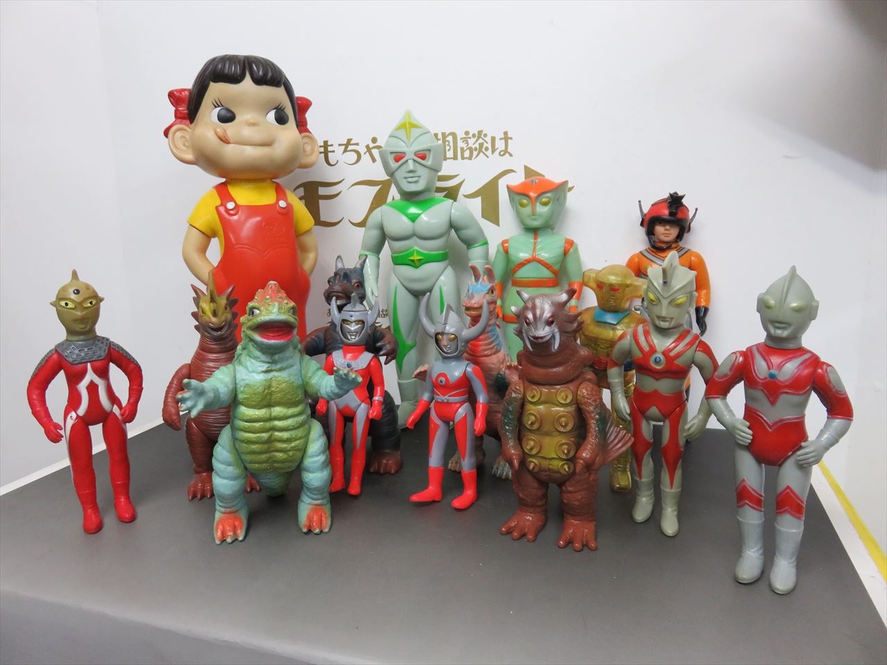 今年も宜しくお願い致します。おもちゃ買取モズライト おもちゃを売るなら神戸のレトロ玩具買取店【モズライト】