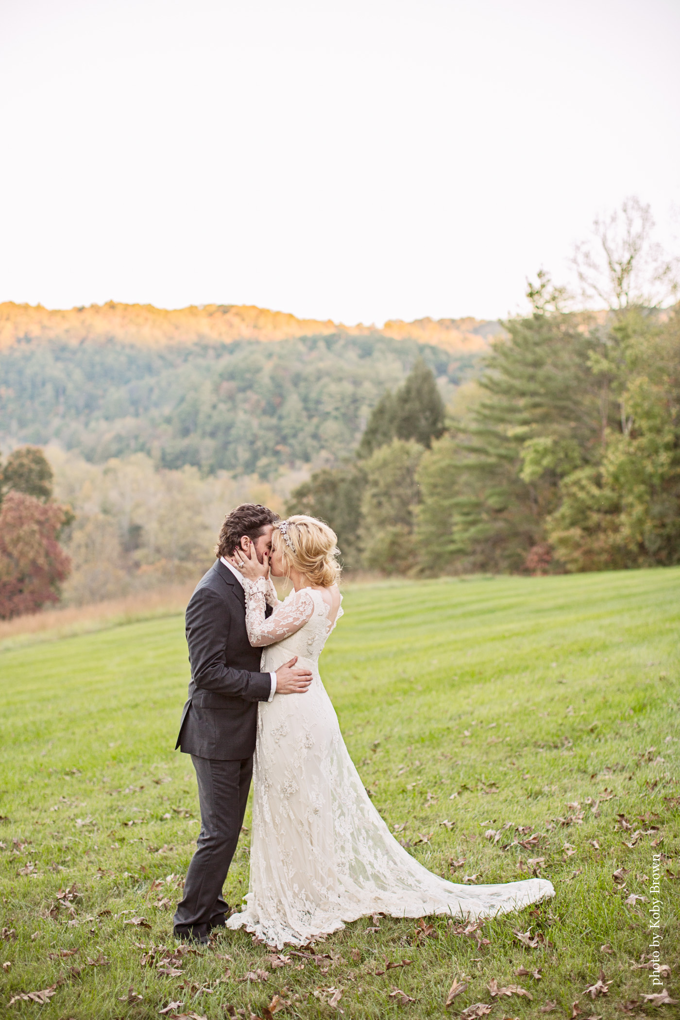 Kelly & Brandon's Blackberry Farm Wedding Koby Brown Photography