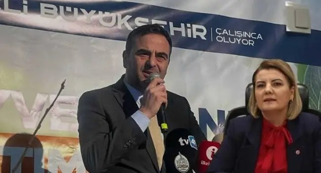 Yasin Özlü’den Hürriyet’e: Cami önlerinde seyyar satıcılara geçit yok