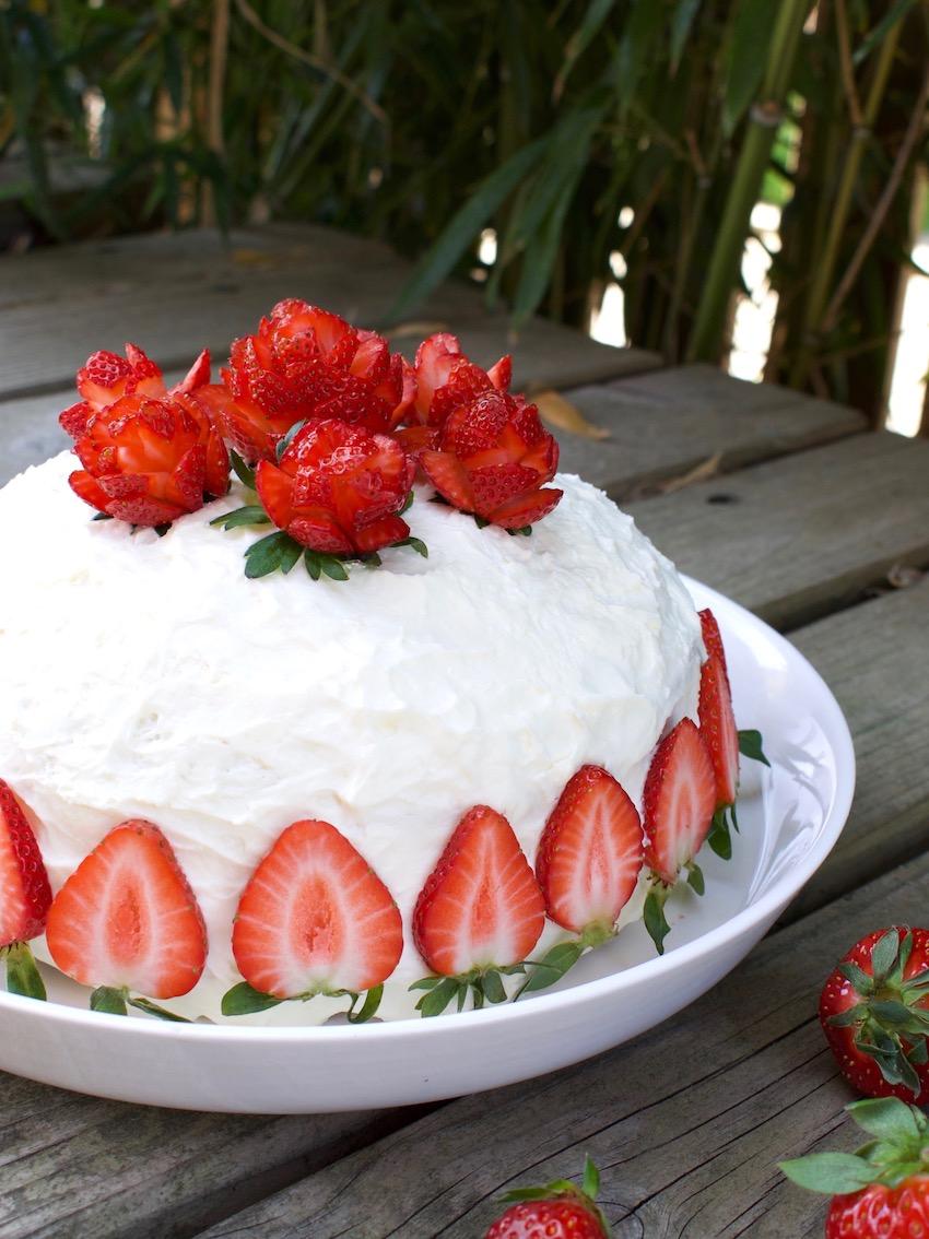 Einfache Erdbeertorte (mit Fantakuchen) Kochtheke