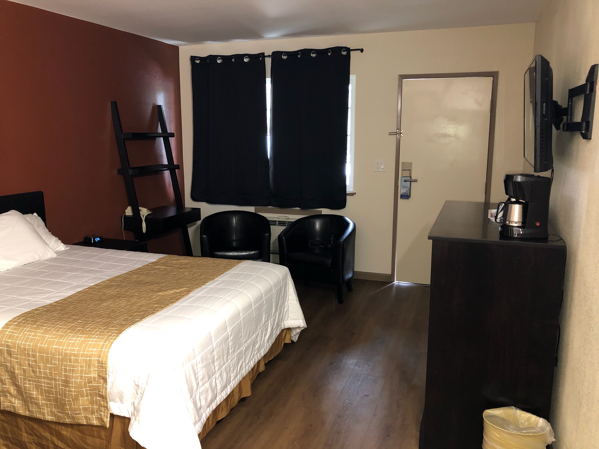 33963 Kodiak Commercial Real Estate