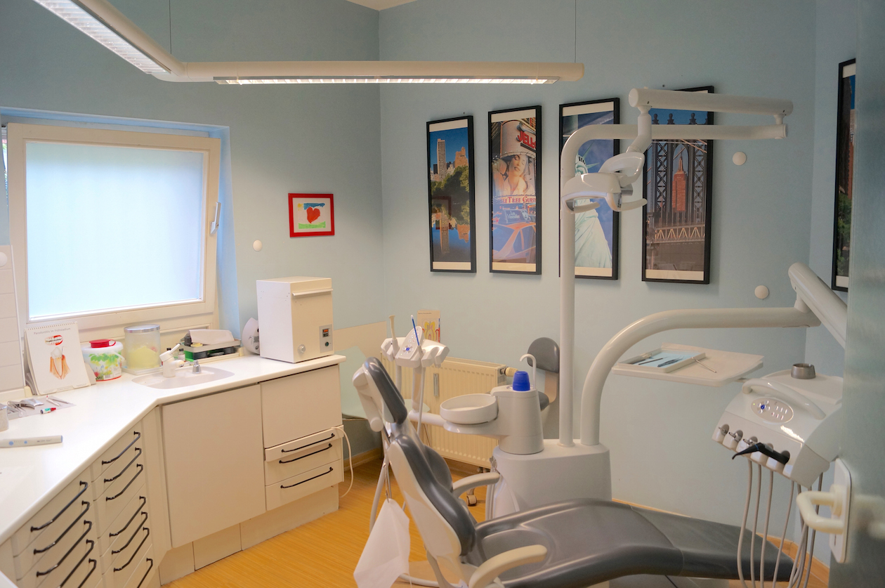 behandlungszimmer Praxisgemeinschaft Pracht, Dr. Reinecke und Sutorius
