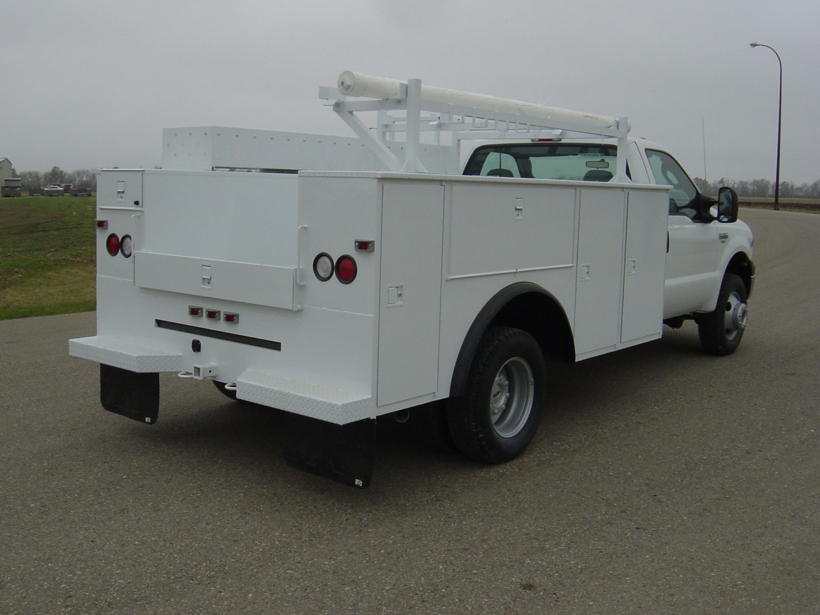 Service Bodies Koenig Body & Equipment, Inc.