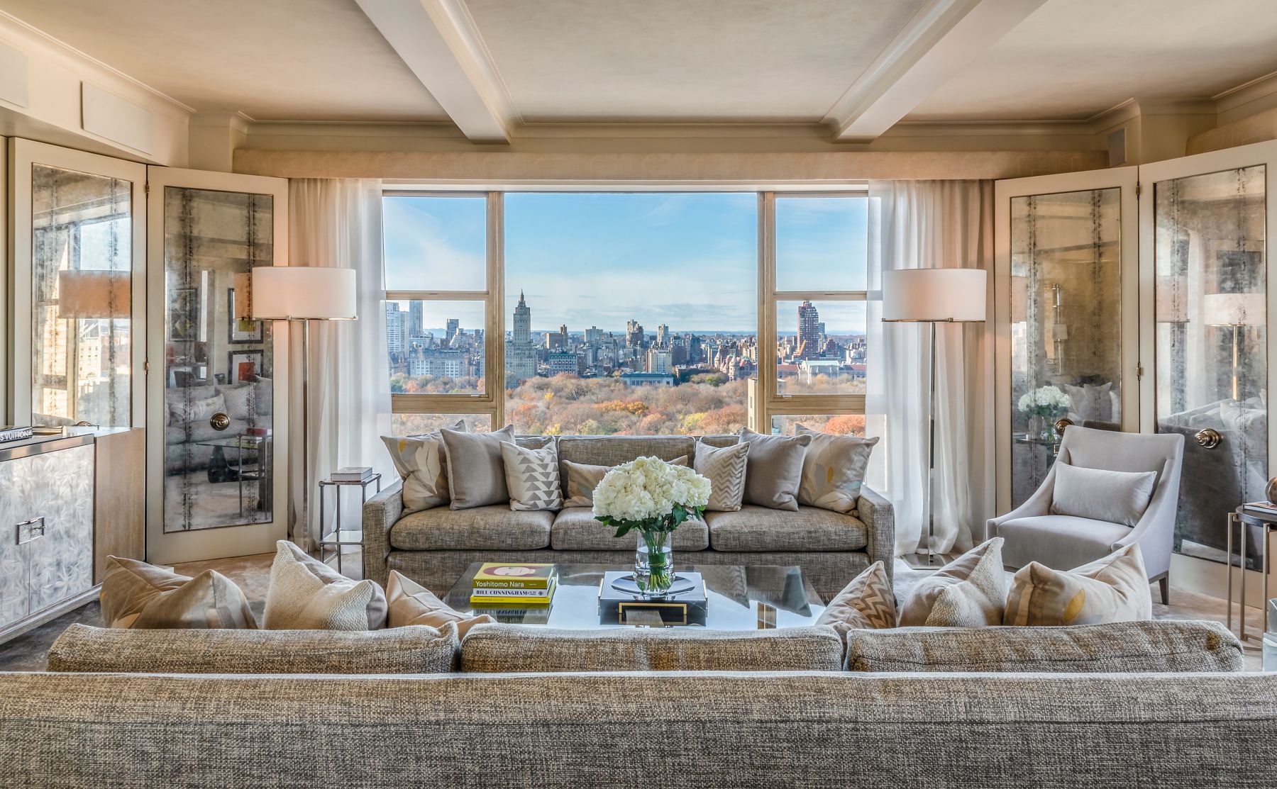 Carlyle Sofa Beds Nyc Baci Living Room