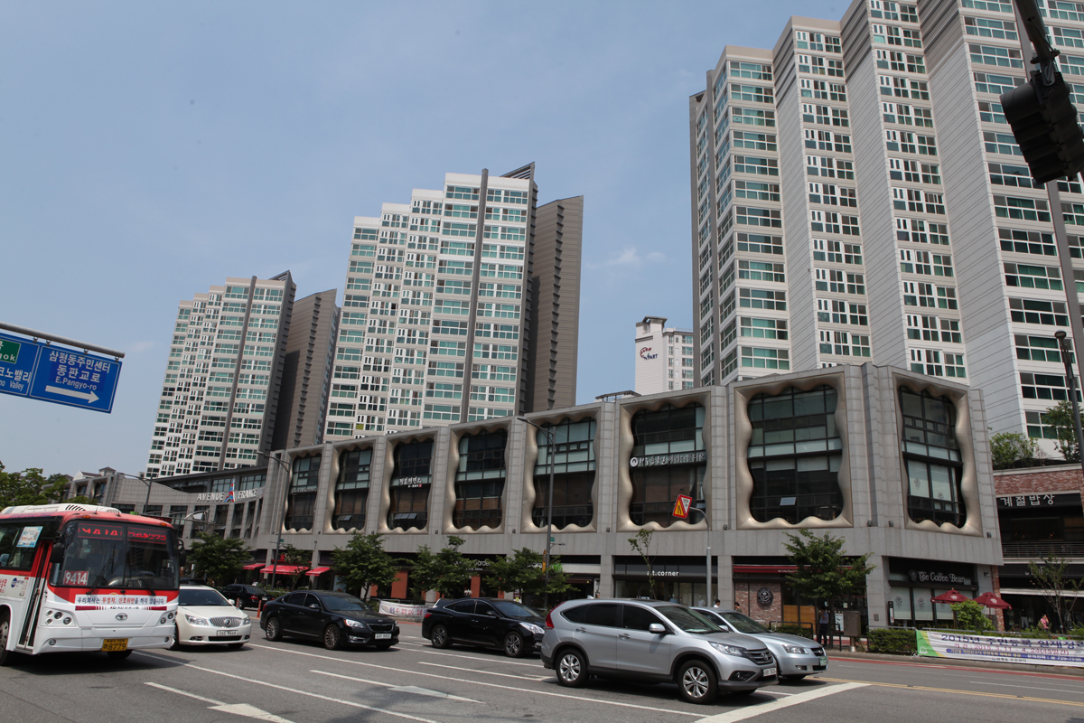 A Visit to Pangyo Techno Valley