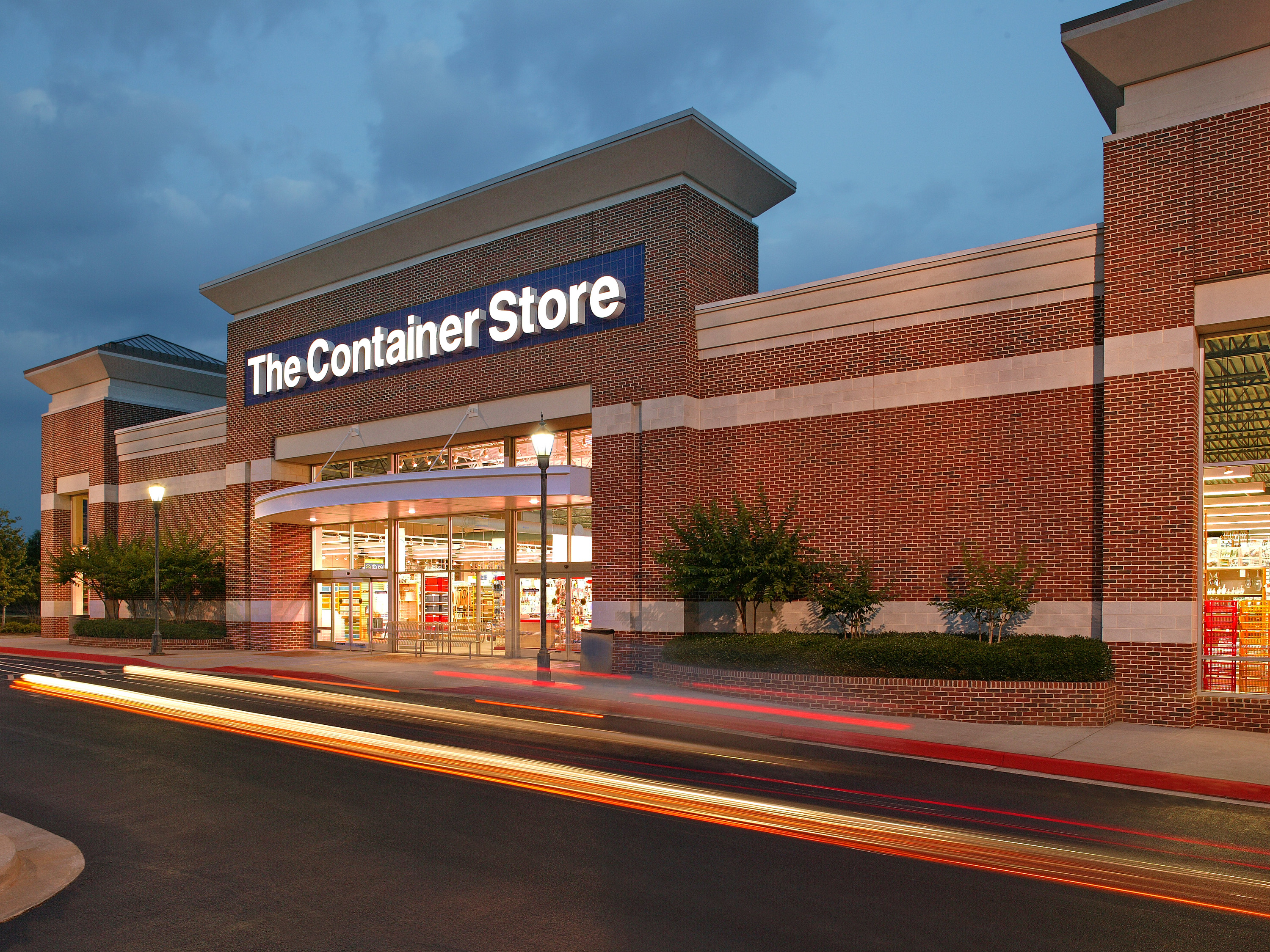 Managing a Busy HouseholdTips from The Container Store KoKoa Magazine