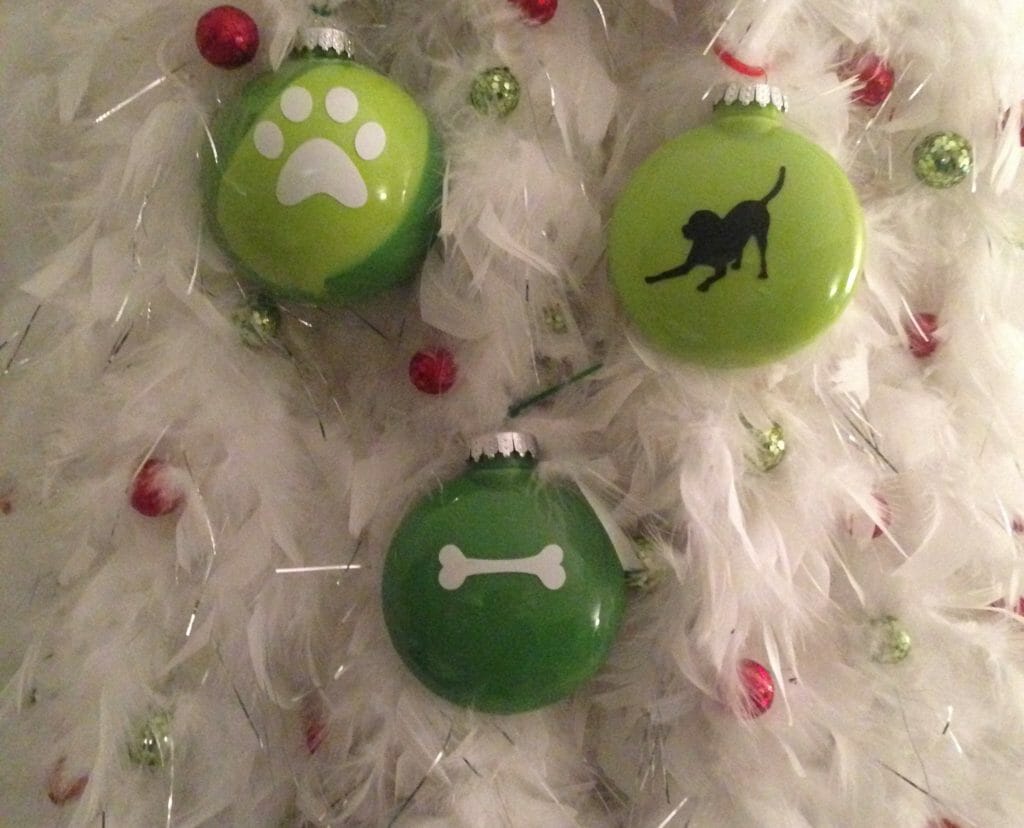 DIY Vinyl Decal Ornaments Kol's Notes