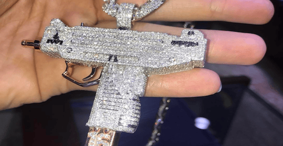 Lil Uzi Vert Cops Icy ‘Lil Uzi’ Chain From Elliot Avianne To