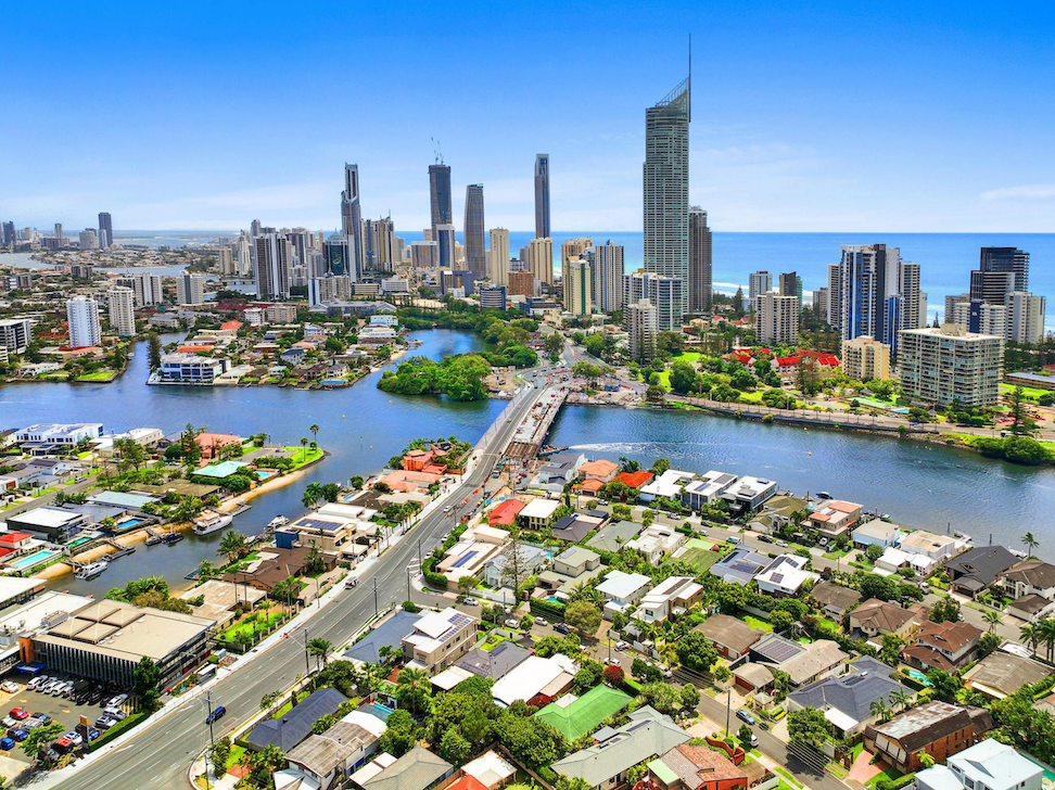Isle of Capri, Gold Coast Buy, Sell, Rent Kollosche