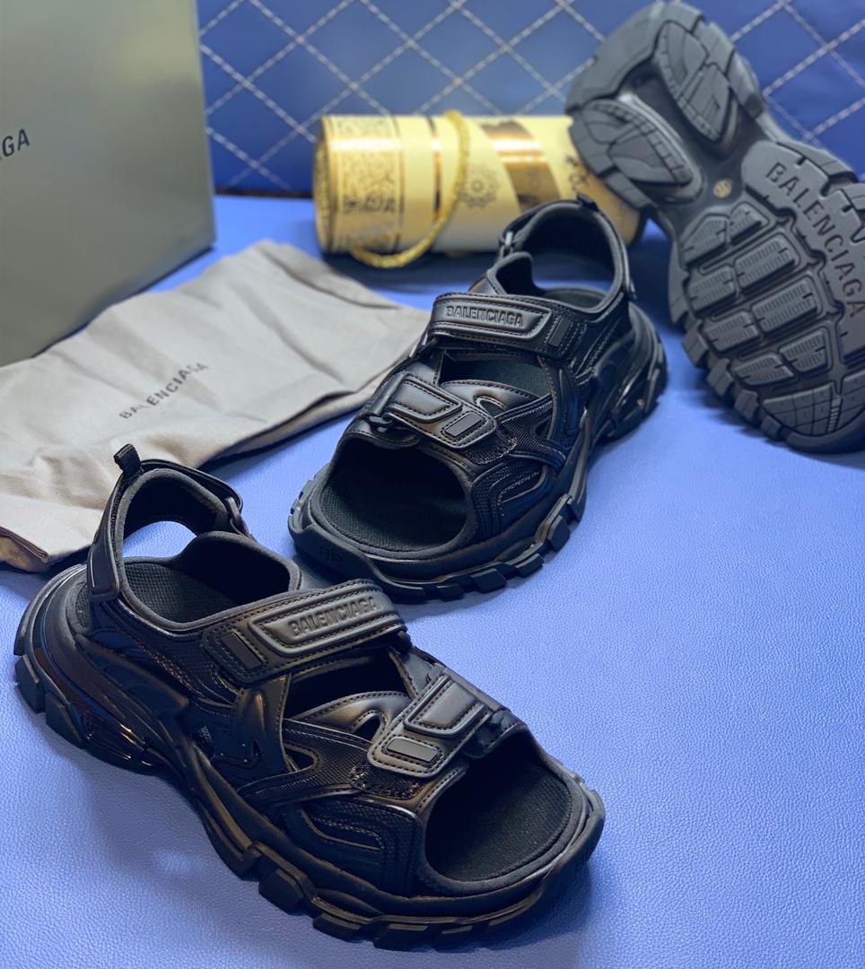 Komback | Balenciaga Track Sandals