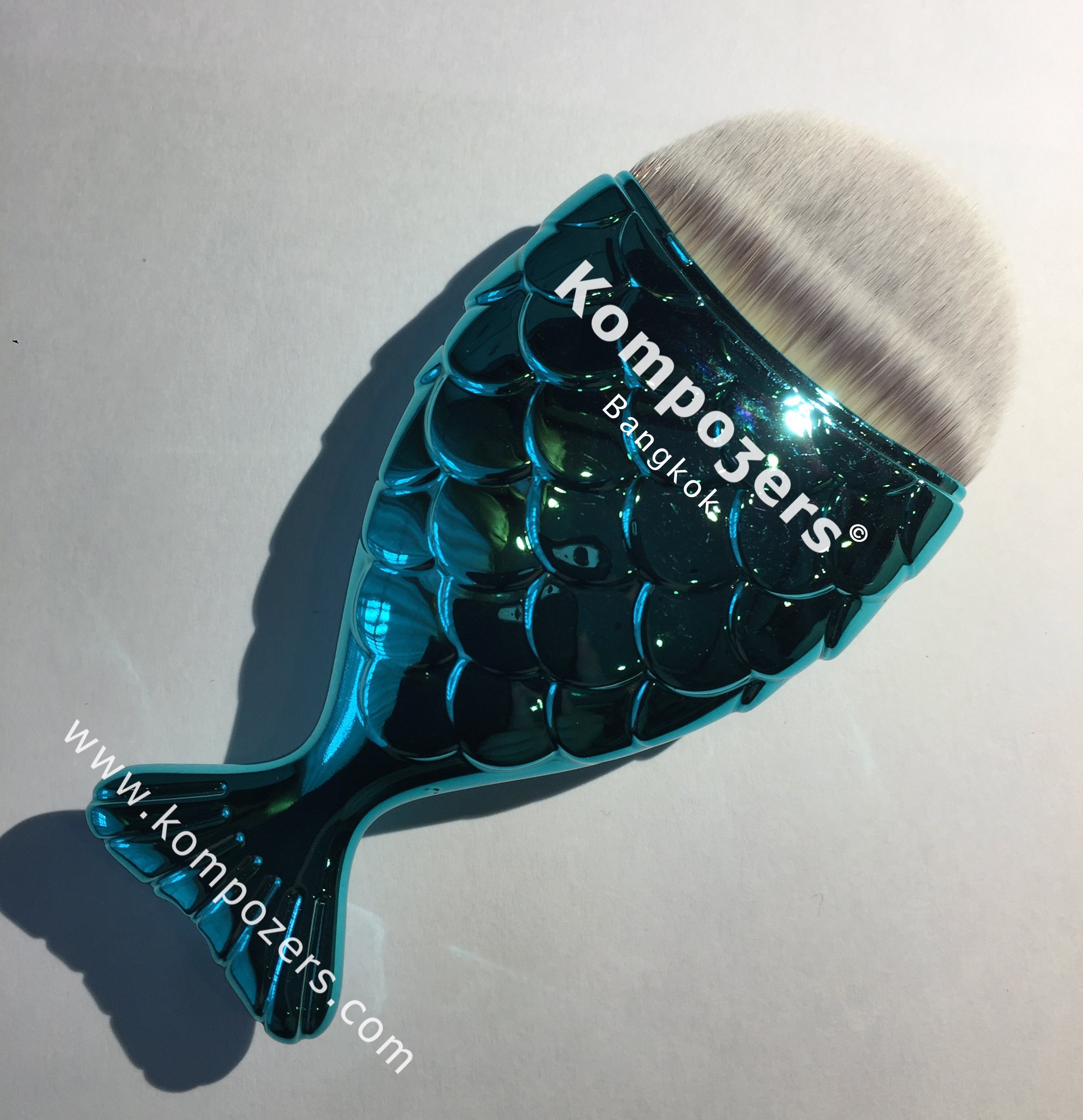 Fish Brush [FBM015] Kompozers Company Limited