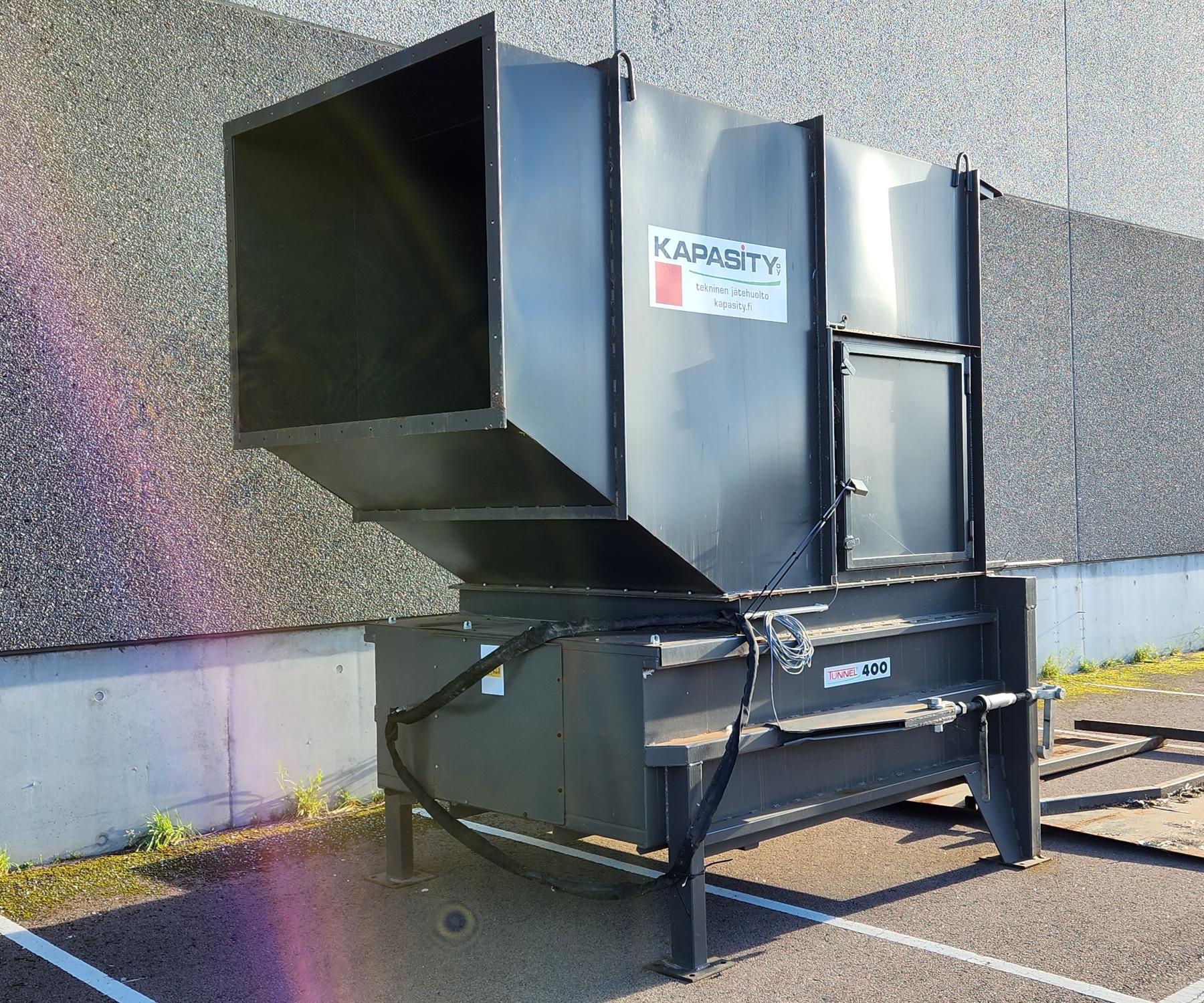 Kapasity stationär komprimator + container Komprimering.se