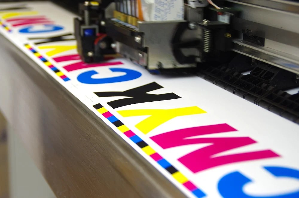 Máxima Calidad en Impresiones a Color 29 KOMSA