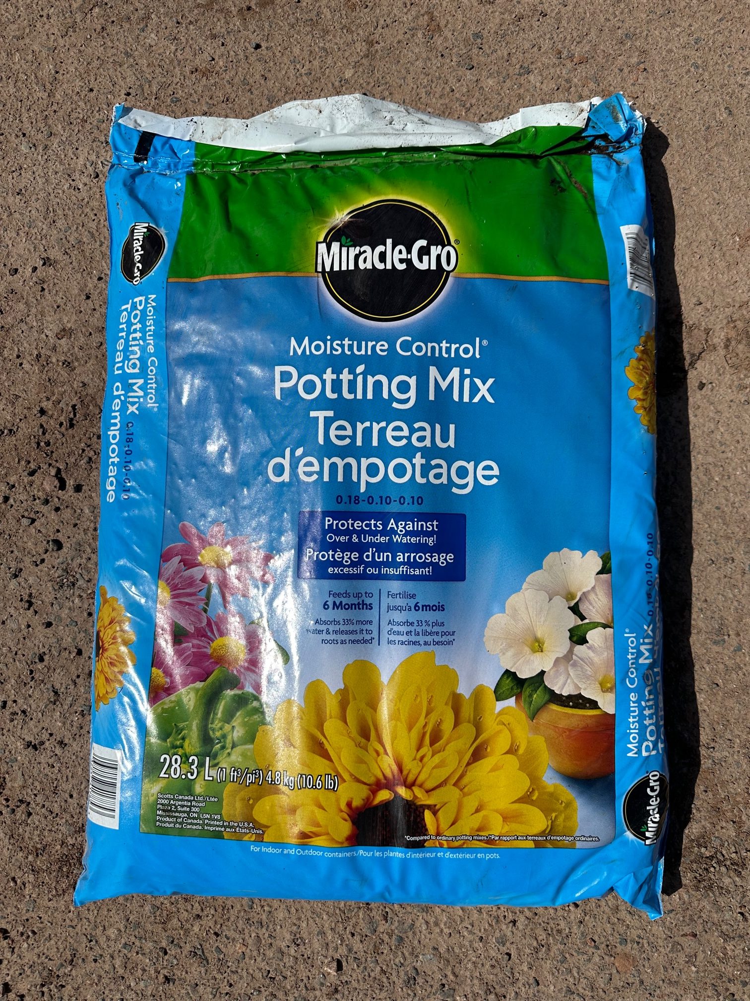 MiracleGro Moisture Control Potting Mix Kool Breeze Farms